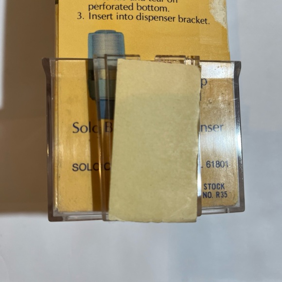 Solo Bathroom Cup Wall Mount 3.5 Oz Plastic Cup VTG Retro OPEN Box 1970s Flower - Picture 13 of 16